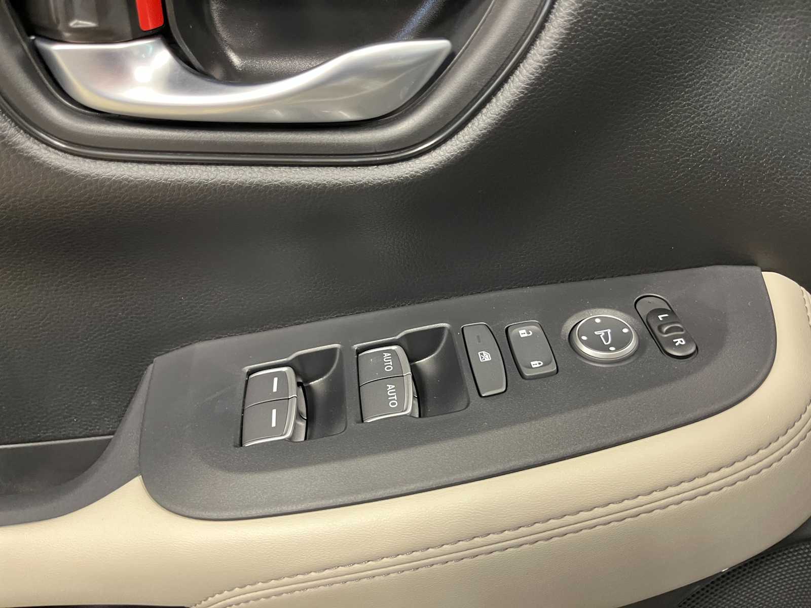 Thumbnail: 2026 Honda HR-V - 13