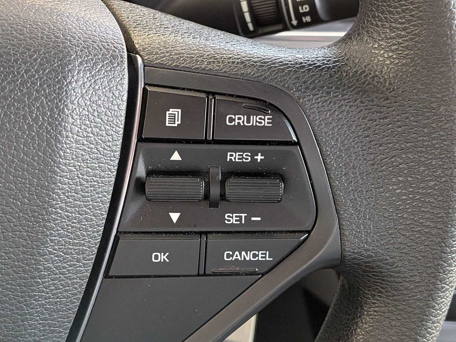 Thumbnail: 2016 Hyundai Sonata - 23