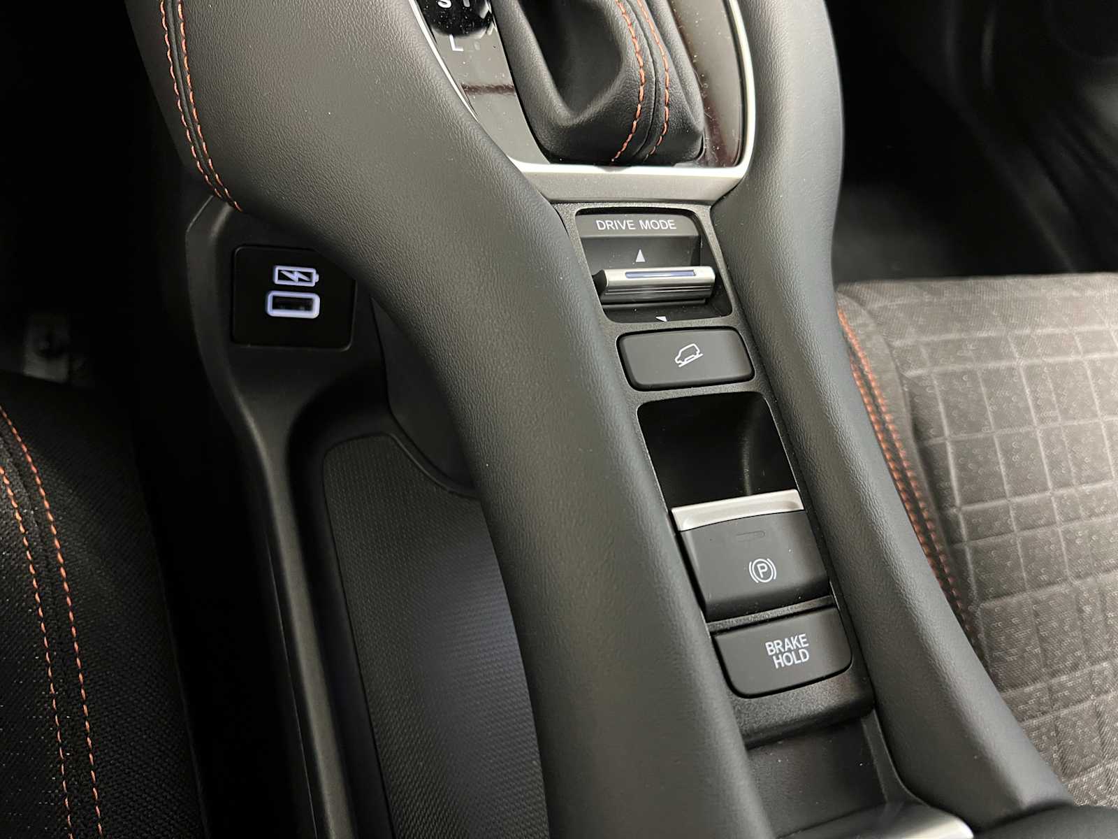 Thumbnail: 2025 Honda HR-V - 17