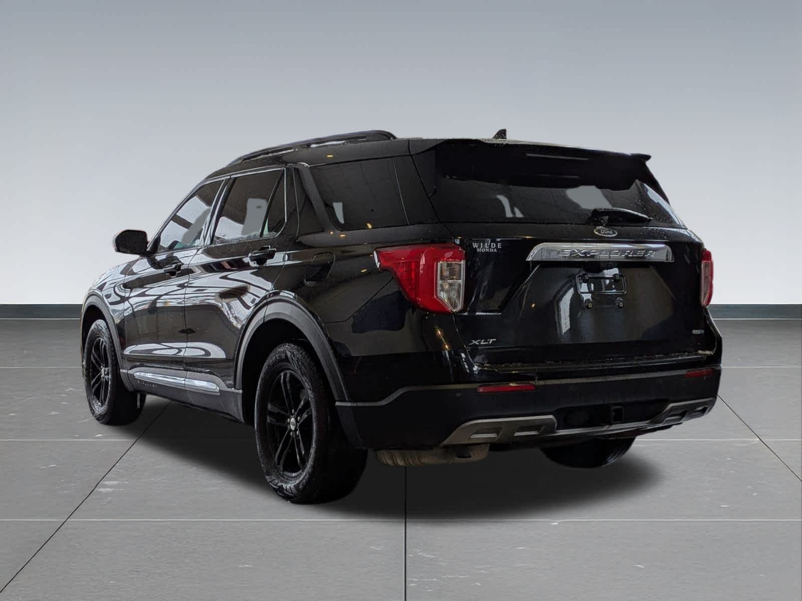 Thumbnail: 2020 Ford Explorer - 4