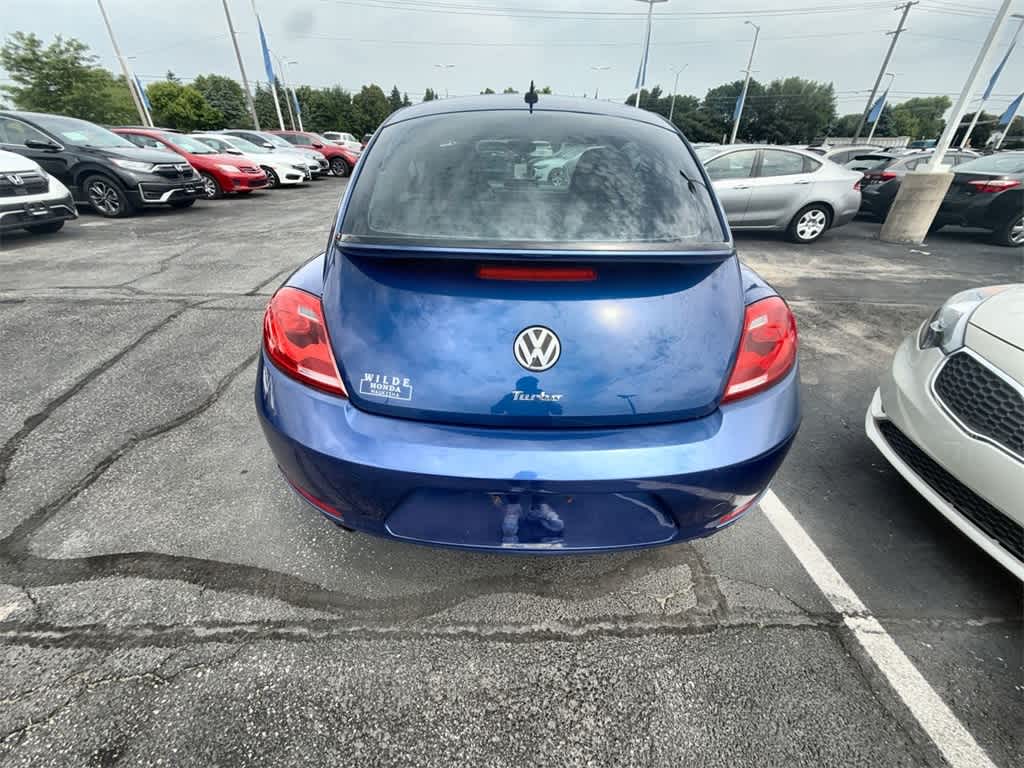 2012 Volkswagen Beetle  5