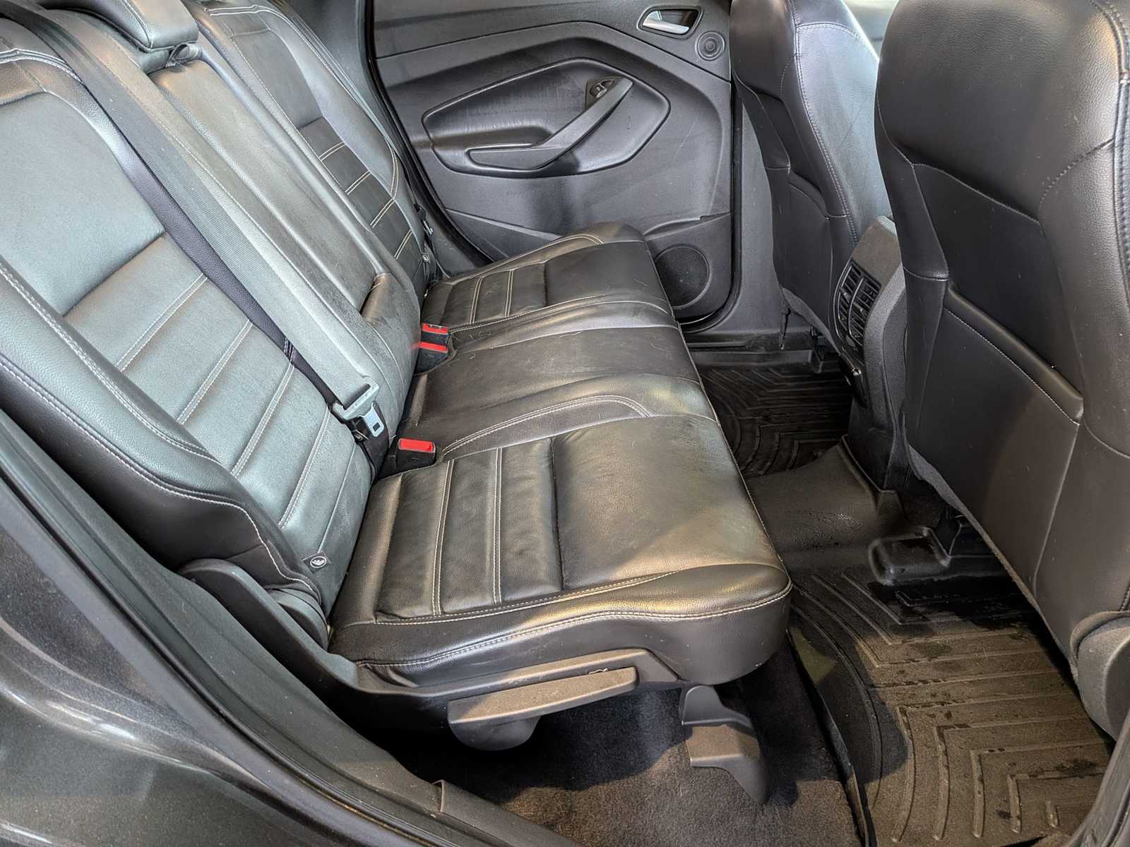 Thumbnail: 2019 Ford Escape - 20