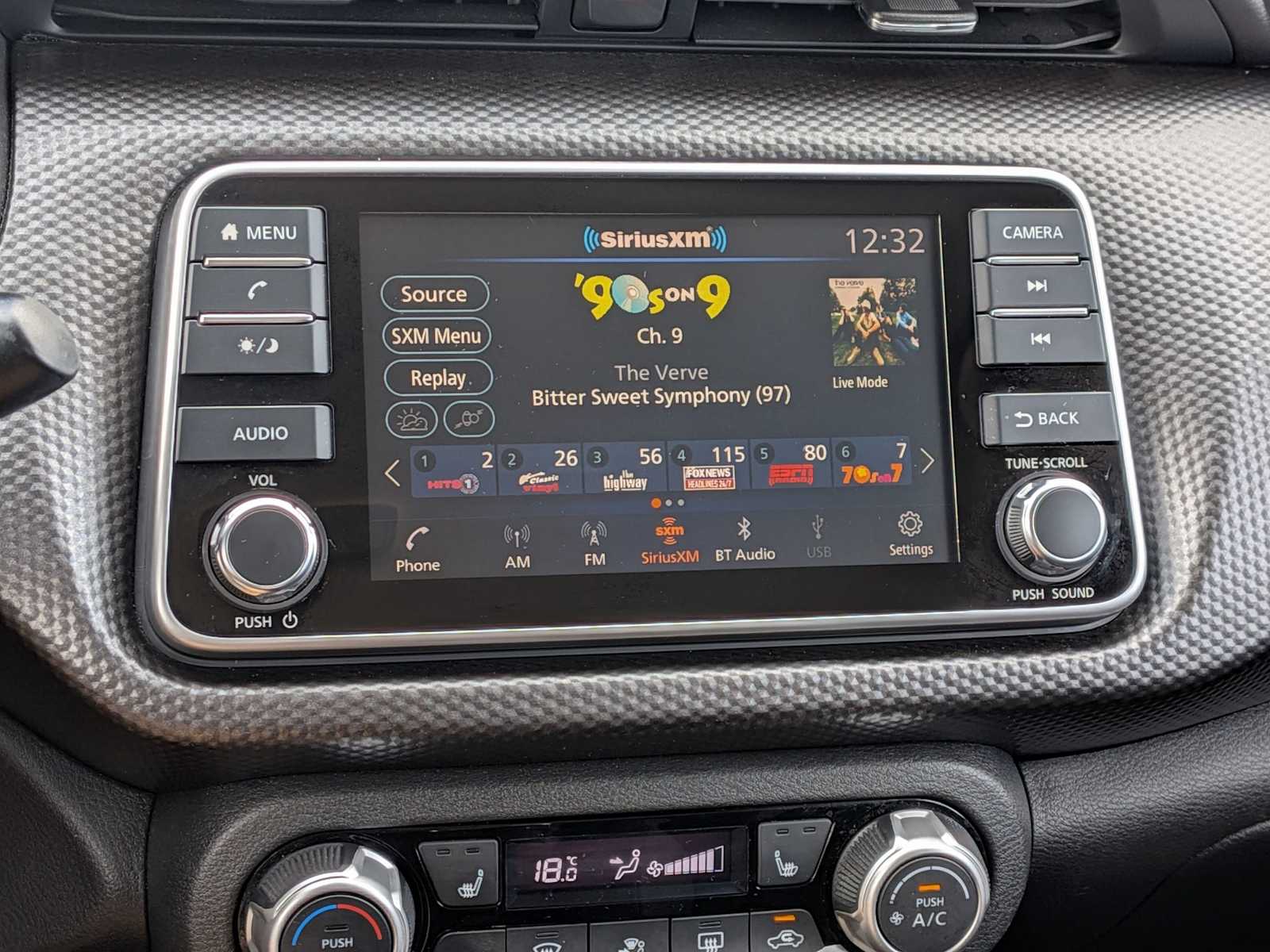 Thumbnail: 2020 Nissan Kicks - 26