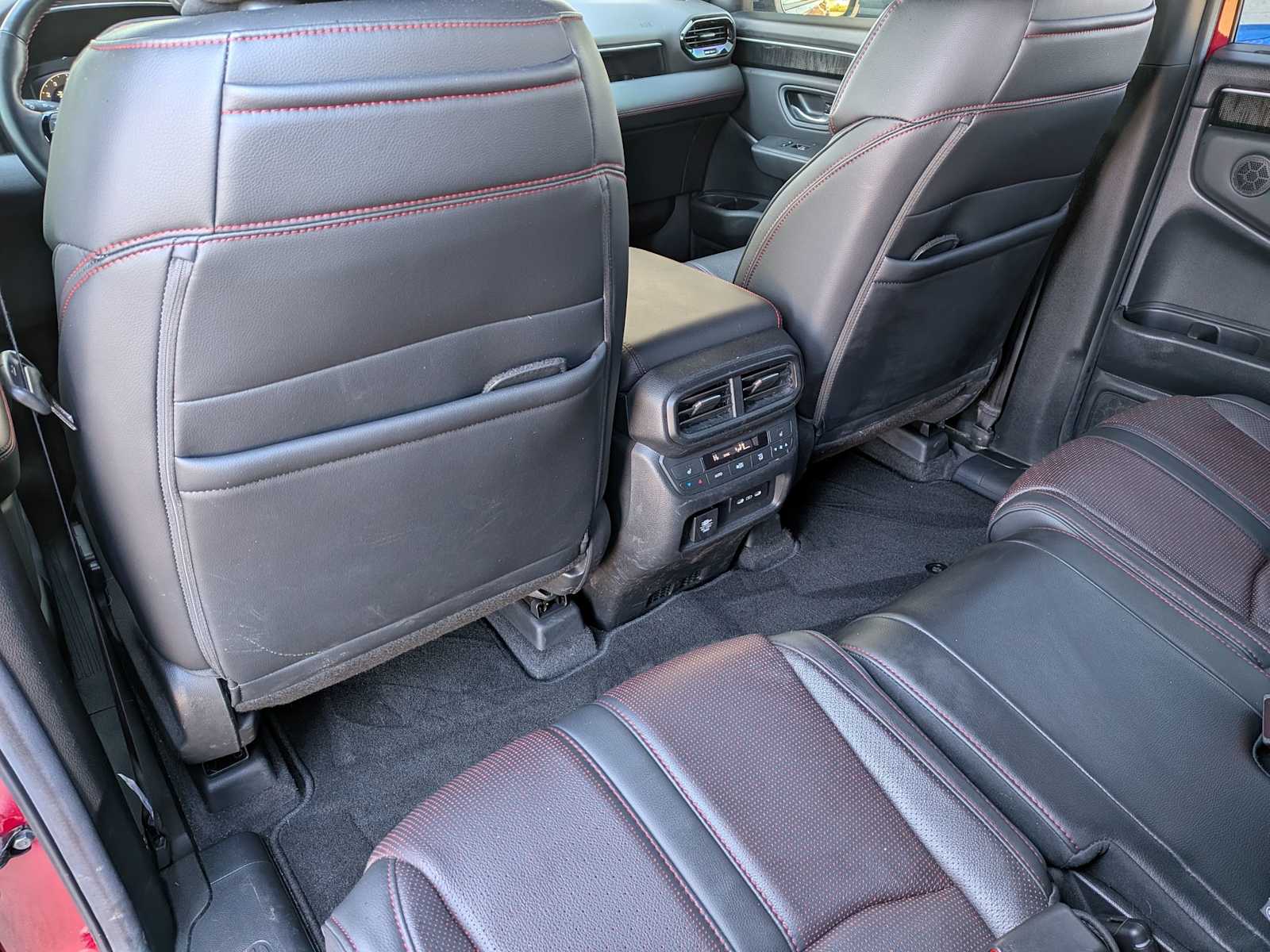 Thumbnail: 2025 Honda Pilot - 18