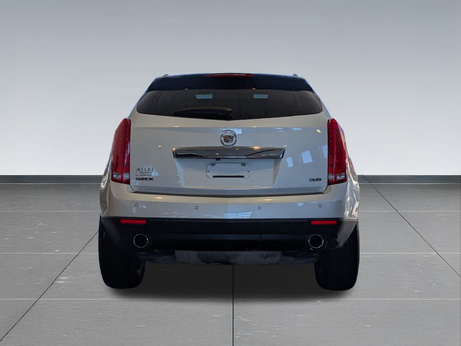 Thumbnail: 2016 Cadillac SRX - 5