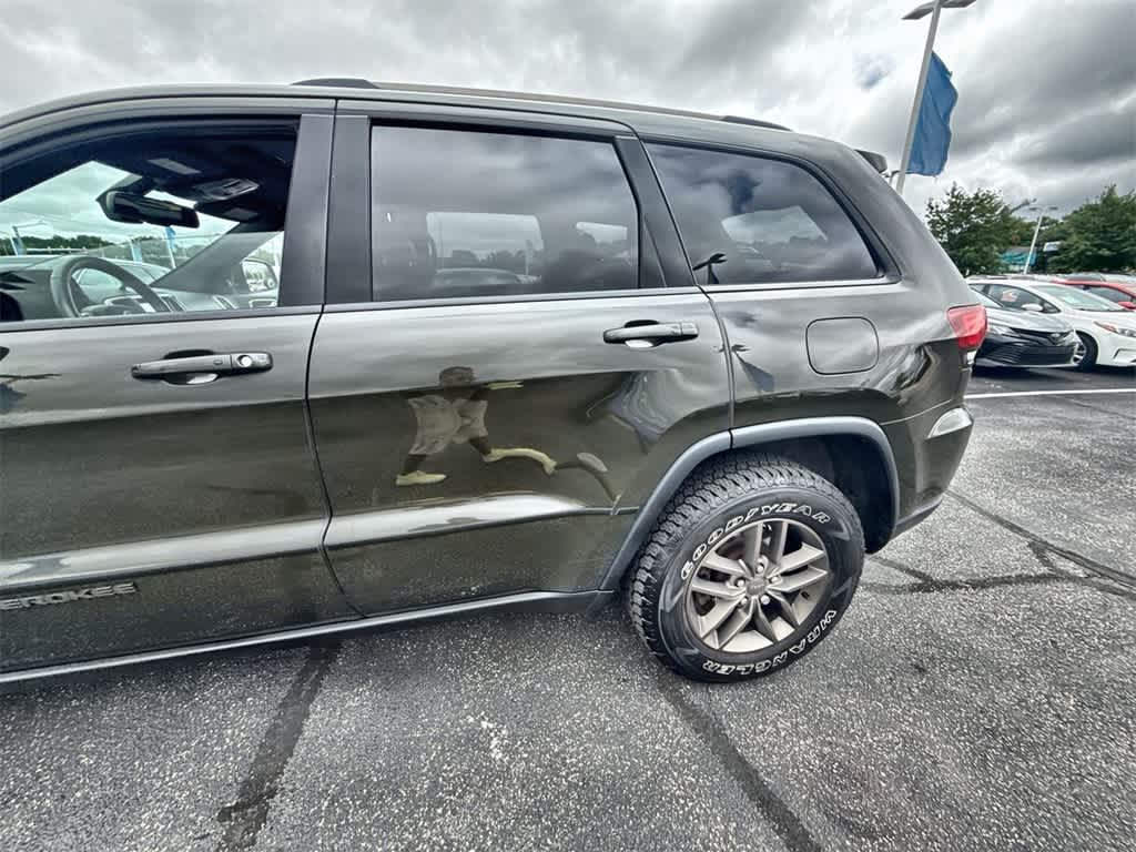 Thumbnail: 2016 Jeep Grand Cherokee - 4
