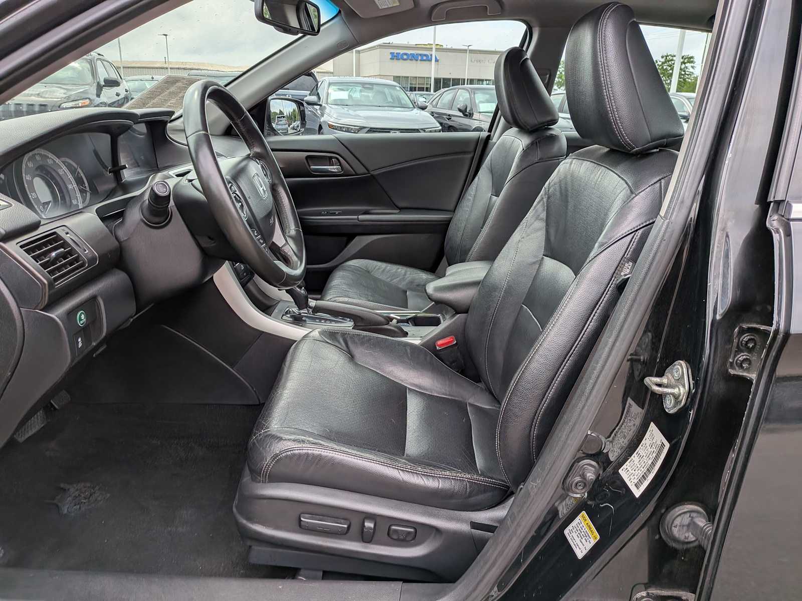 Thumbnail: 2015 Honda Accord - 14