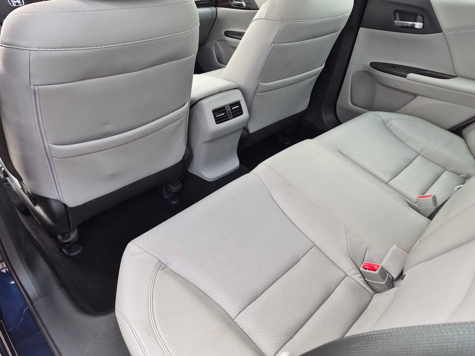 Thumbnail: 2016 Honda Accord - 25