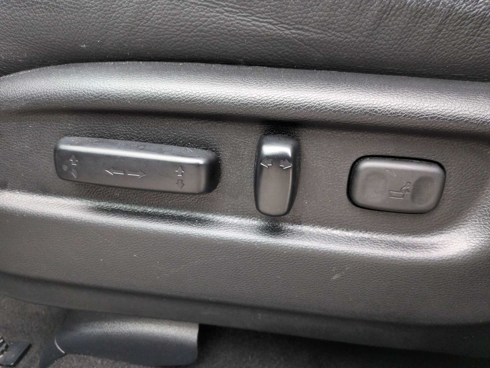 Thumbnail: 2023 Honda Passport - 17