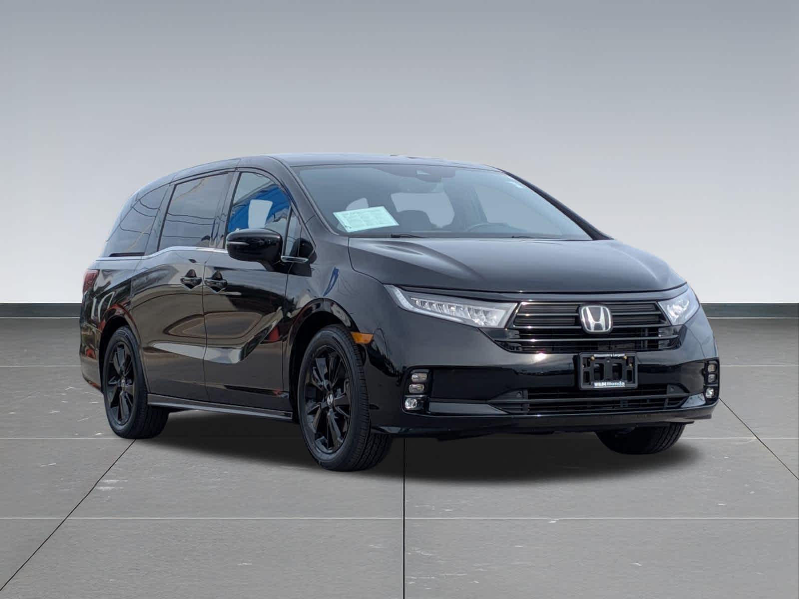 Thumbnail: 2023 Honda Odyssey - 8