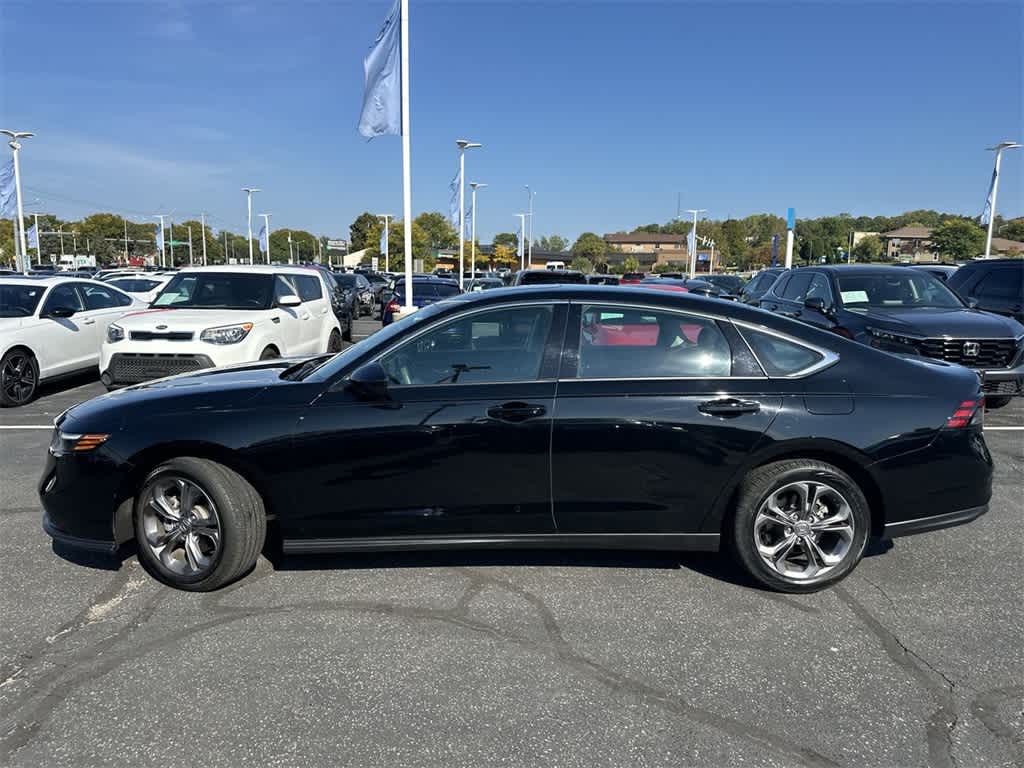 2023 Honda Accord EX photo 2