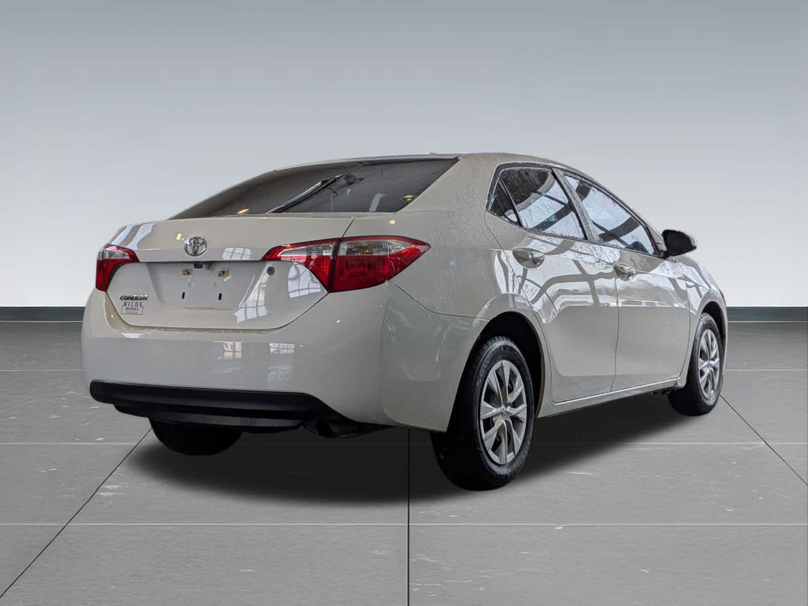 Thumbnail: 2015 Toyota Corolla - 6