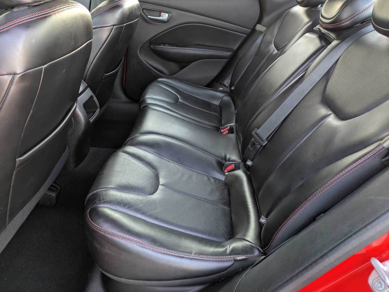 Thumbnail: 2016 Dodge Dart - 19