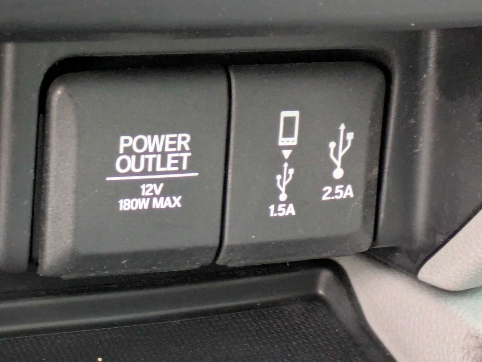 Thumbnail: 2018 Honda Pilot - 30