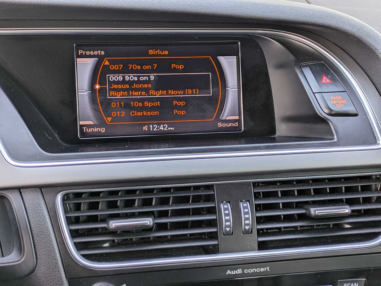 Thumbnail: 2013 Audi A4 - 28