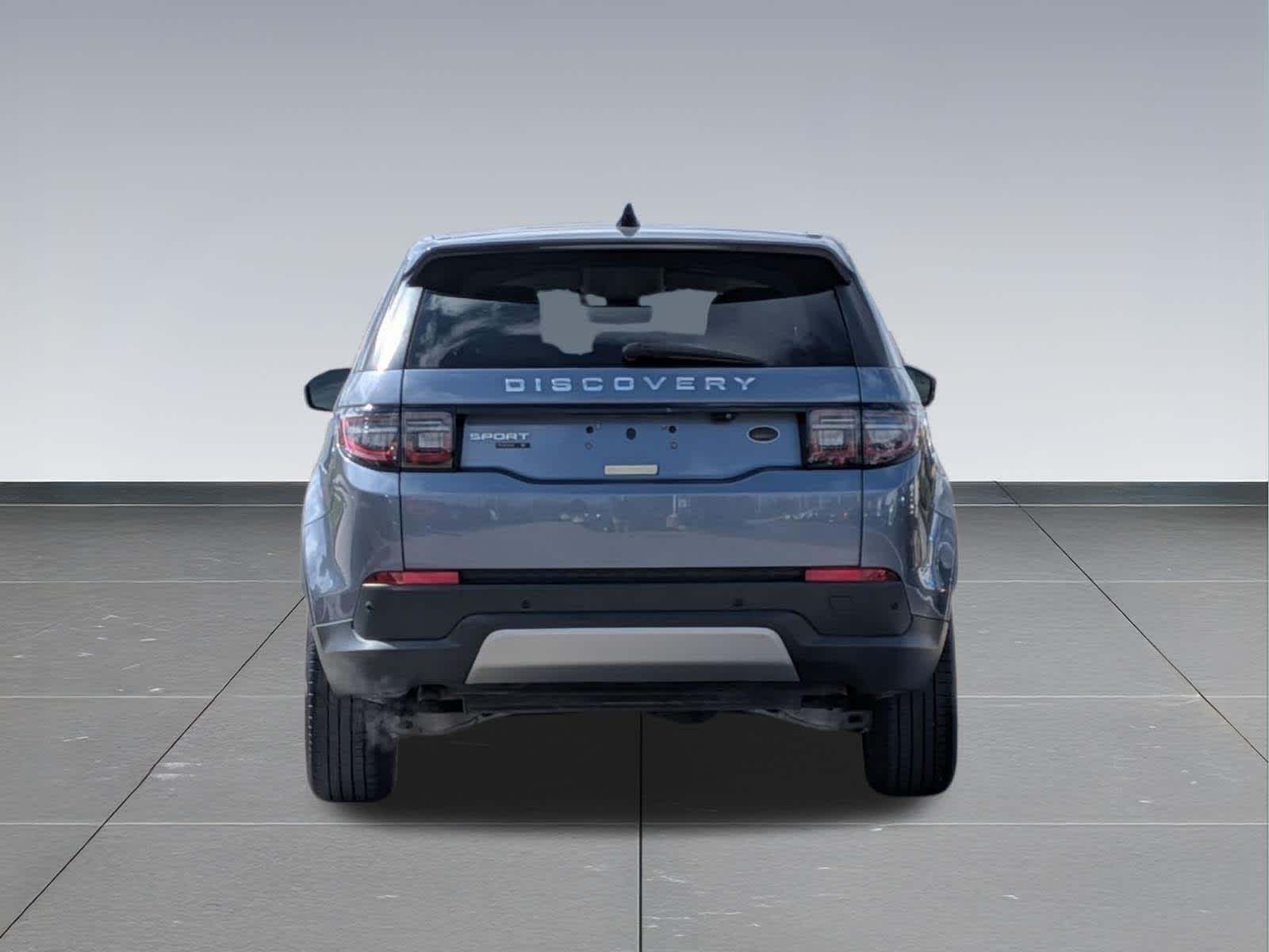 Thumbnail: 2020 Land Rover Discovery Sport - 4