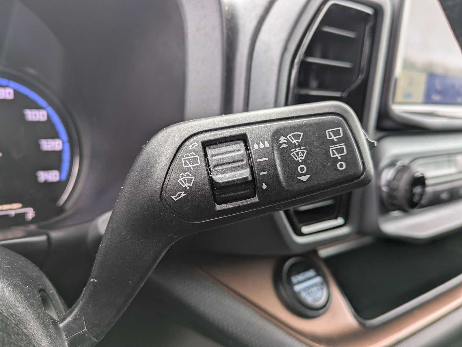 Thumbnail: 2022 Ford Bronco Sport - 22