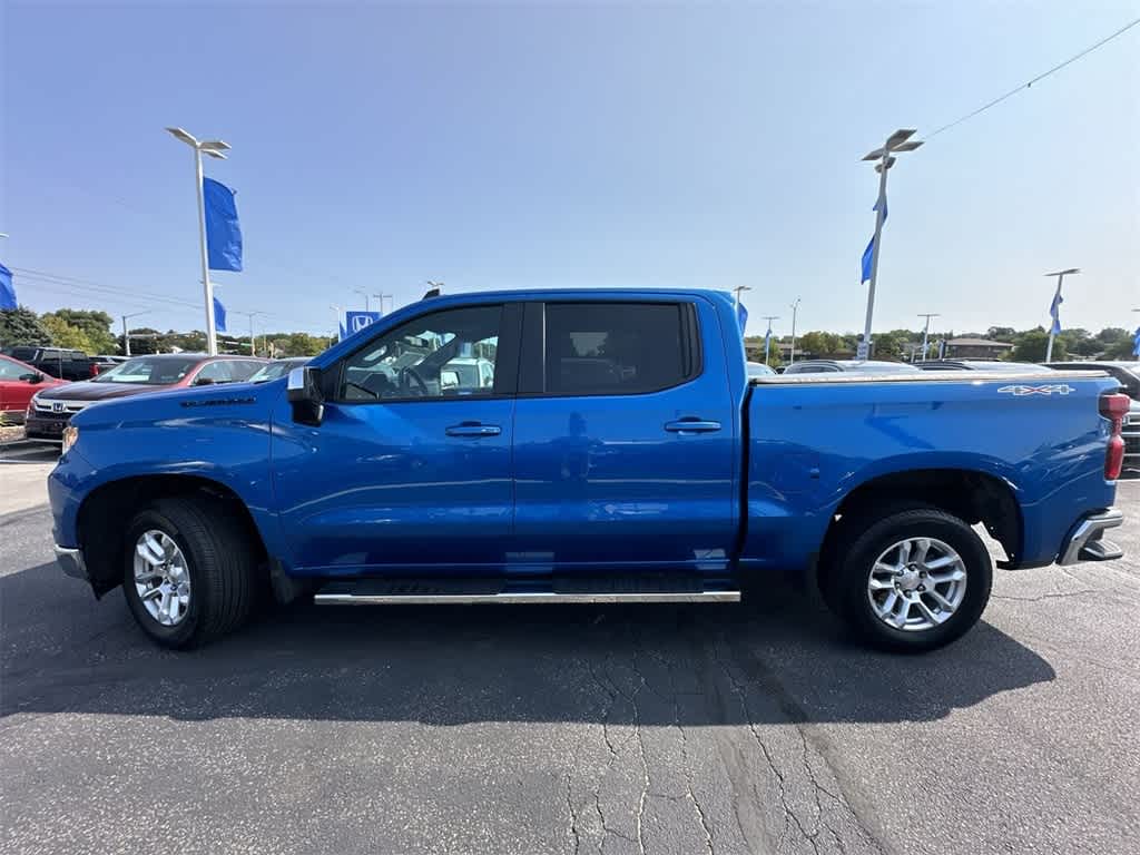 Used 2022 Chevrolet Silverado 1500 LT with VIN 3GCPDDEK5NG505524 for sale in Waukesha, WI