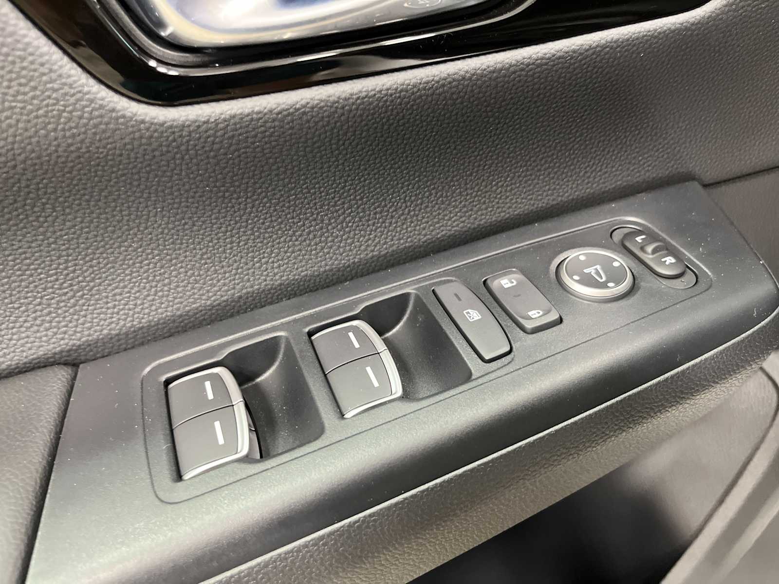 Thumbnail: 2026 Honda CR-V - 14