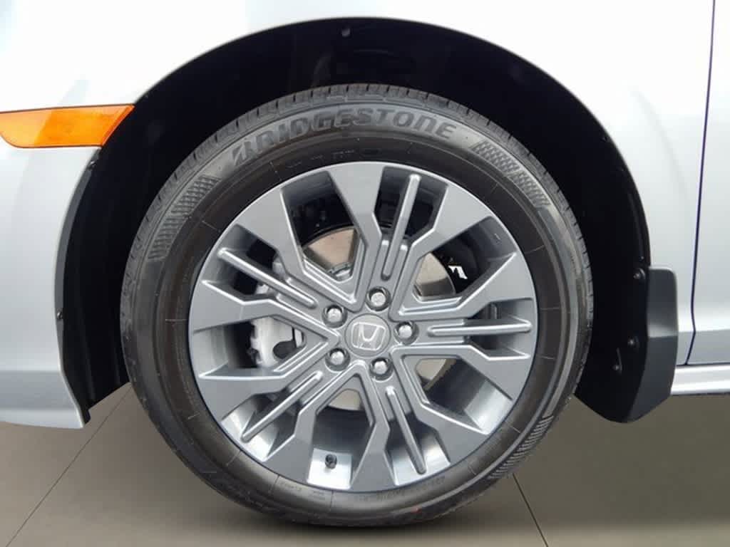 Thumbnail: 2026 Honda Odyssey - 9