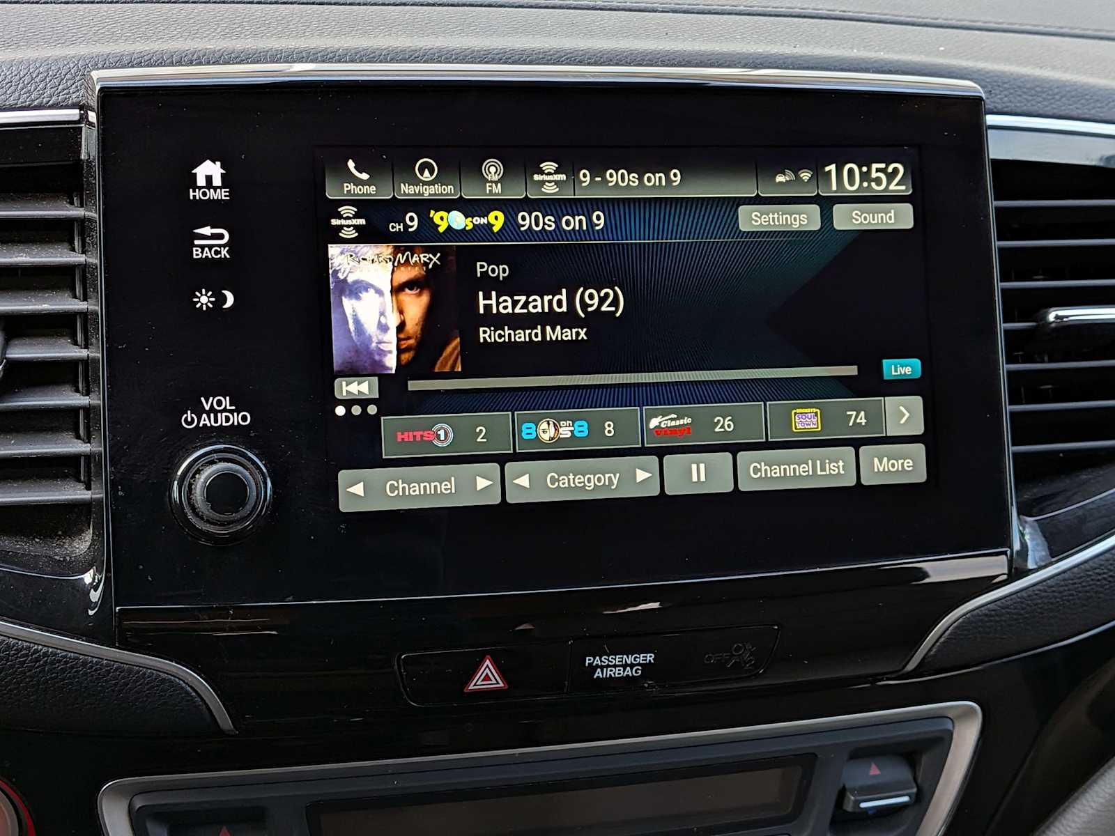 Thumbnail: 2019 Honda Pilot - 27