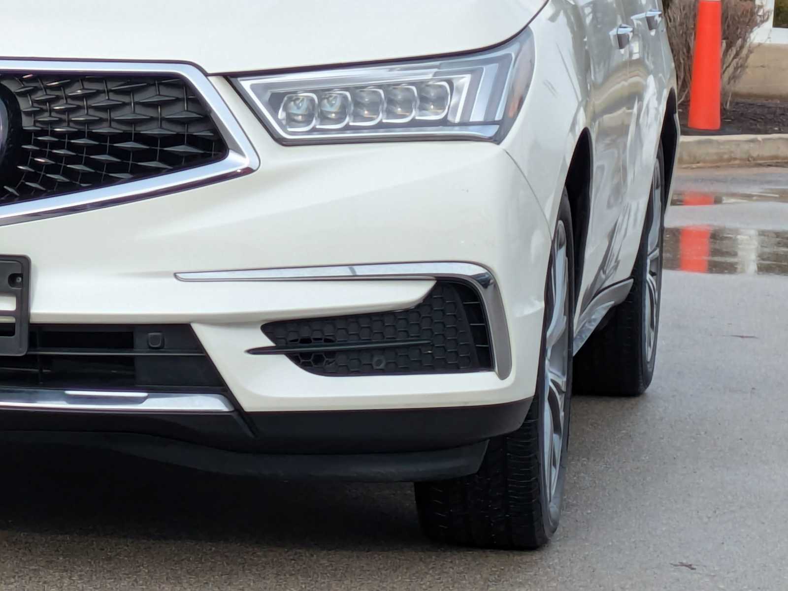 Thumbnail: 2019 Acura MDX - 10
