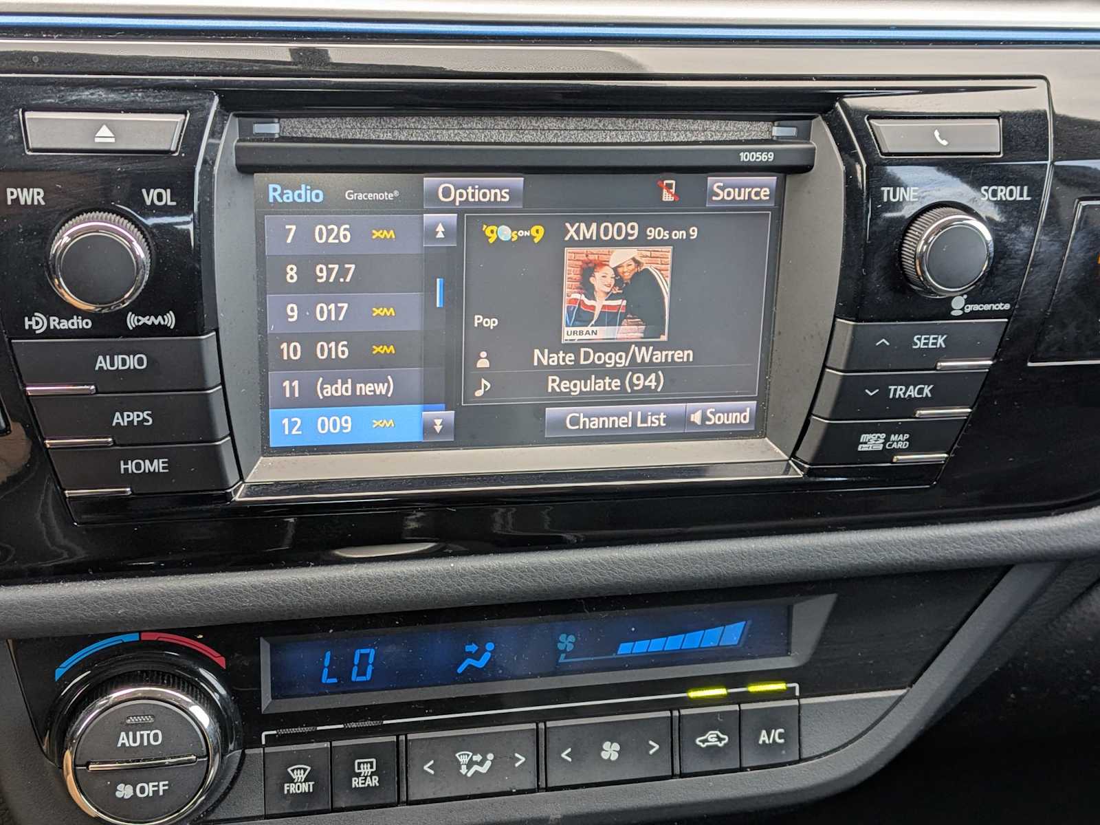 Thumbnail: 2016 Toyota Corolla - 27