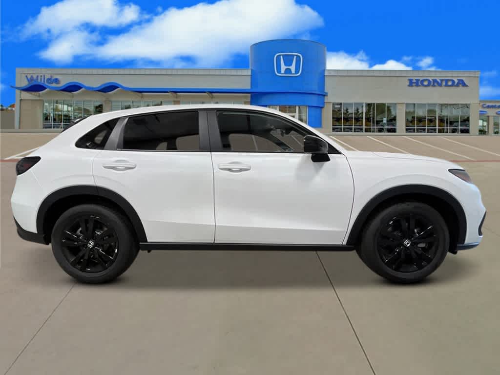 Thumbnail: 2027 Honda HR-V - 8