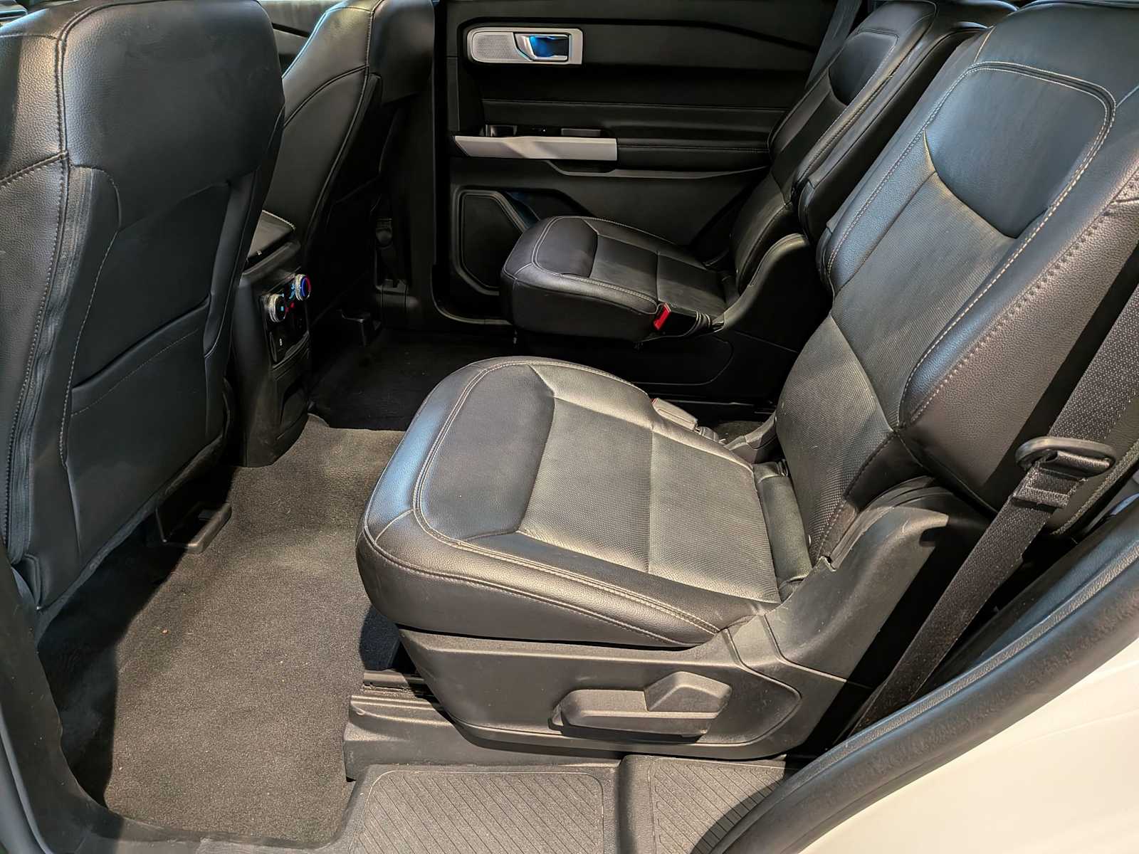 Thumbnail: 2023 Ford Explorer - 17