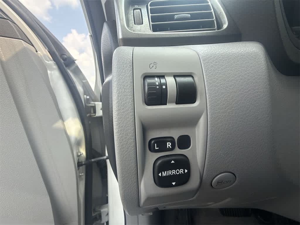 Thumbnail: 2010 Subaru Forester - 16