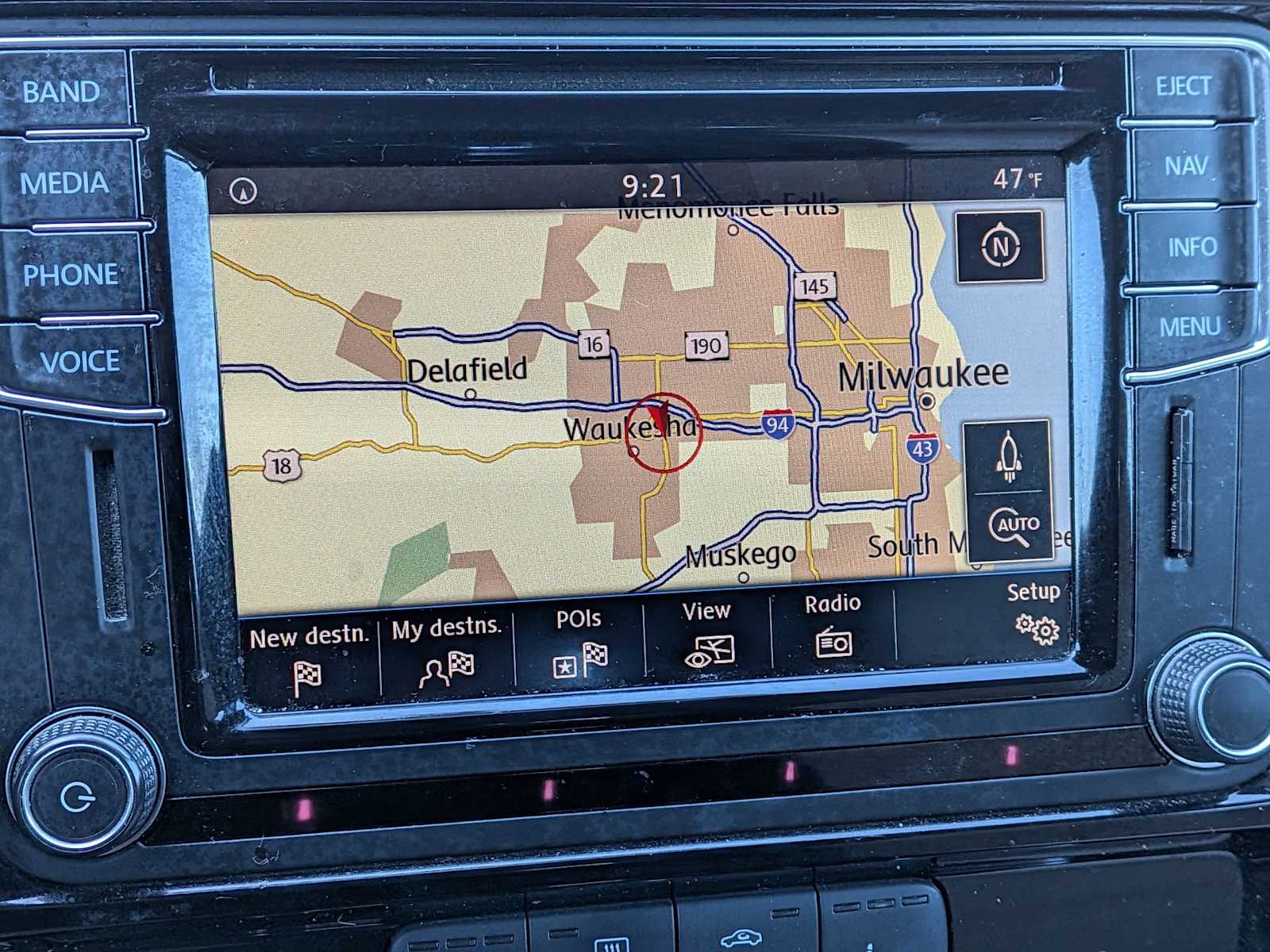 Thumbnail: 2017 Volkswagen Jetta - 26