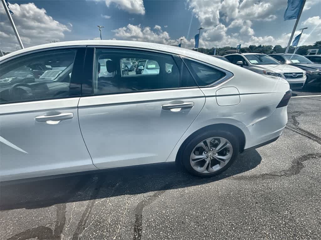 2023 Honda Accord EX photo 4