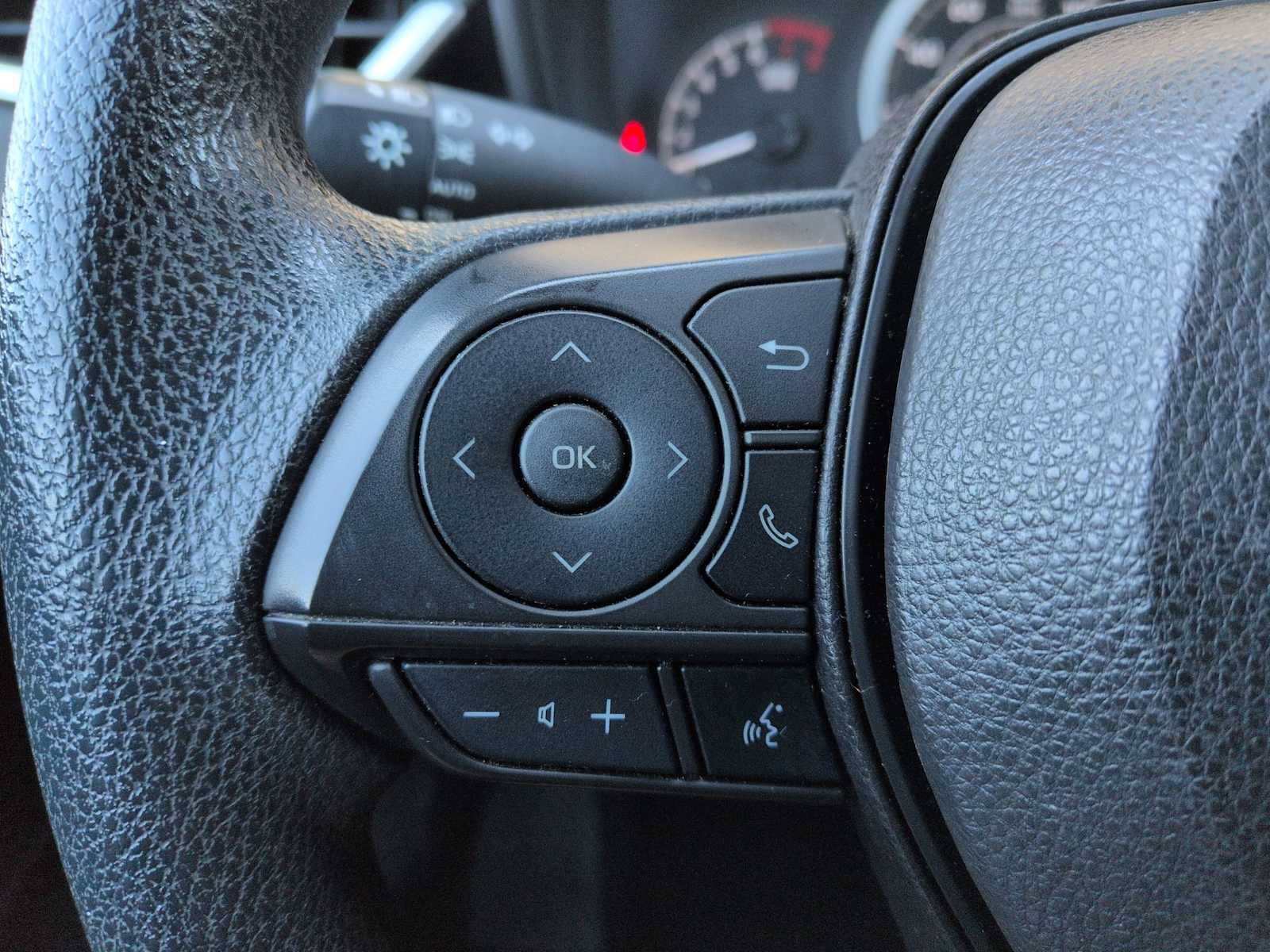 Thumbnail: 2022 Toyota Corolla - 21