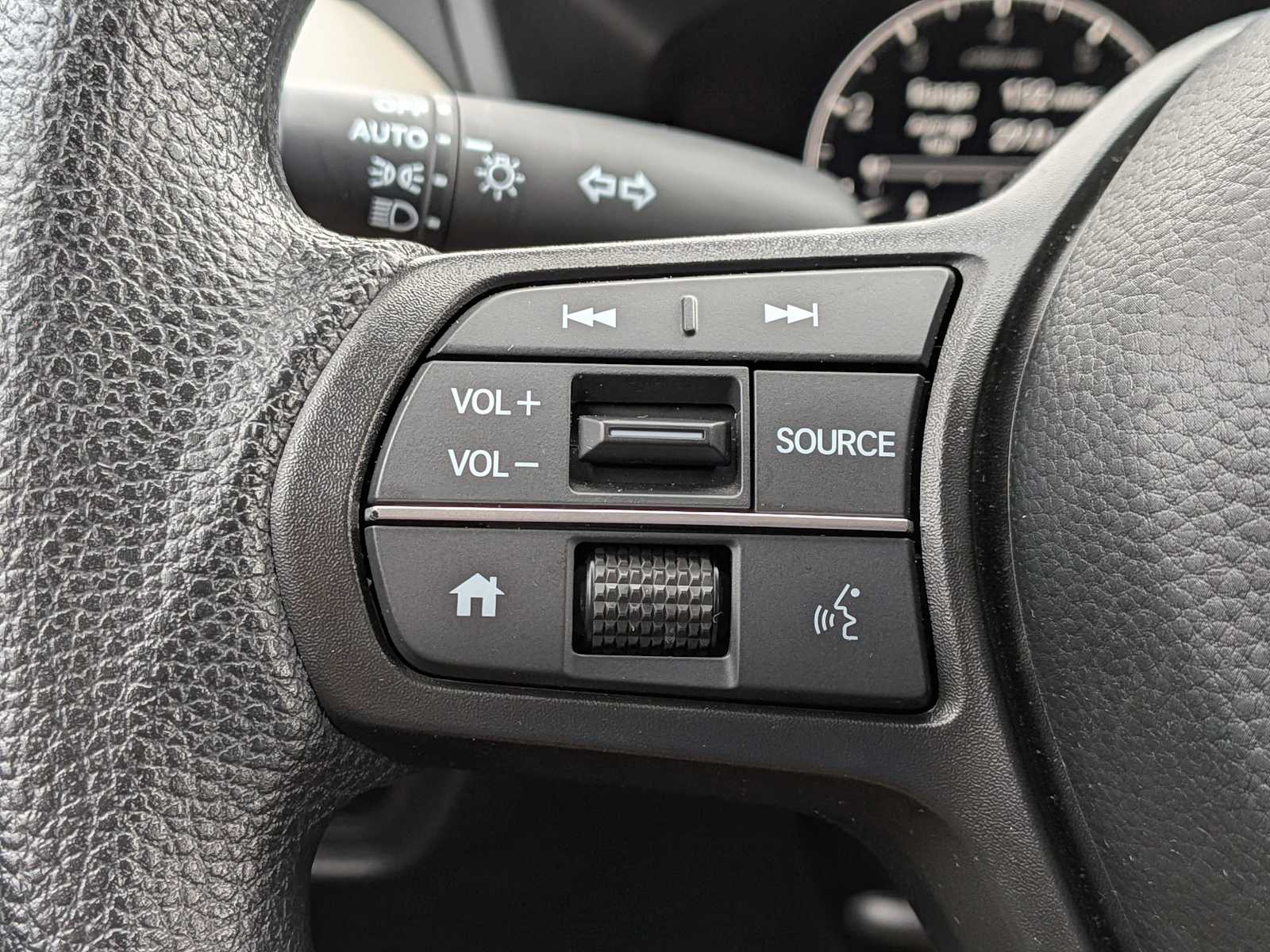 2025 Honda HR-V LX - Photo 22