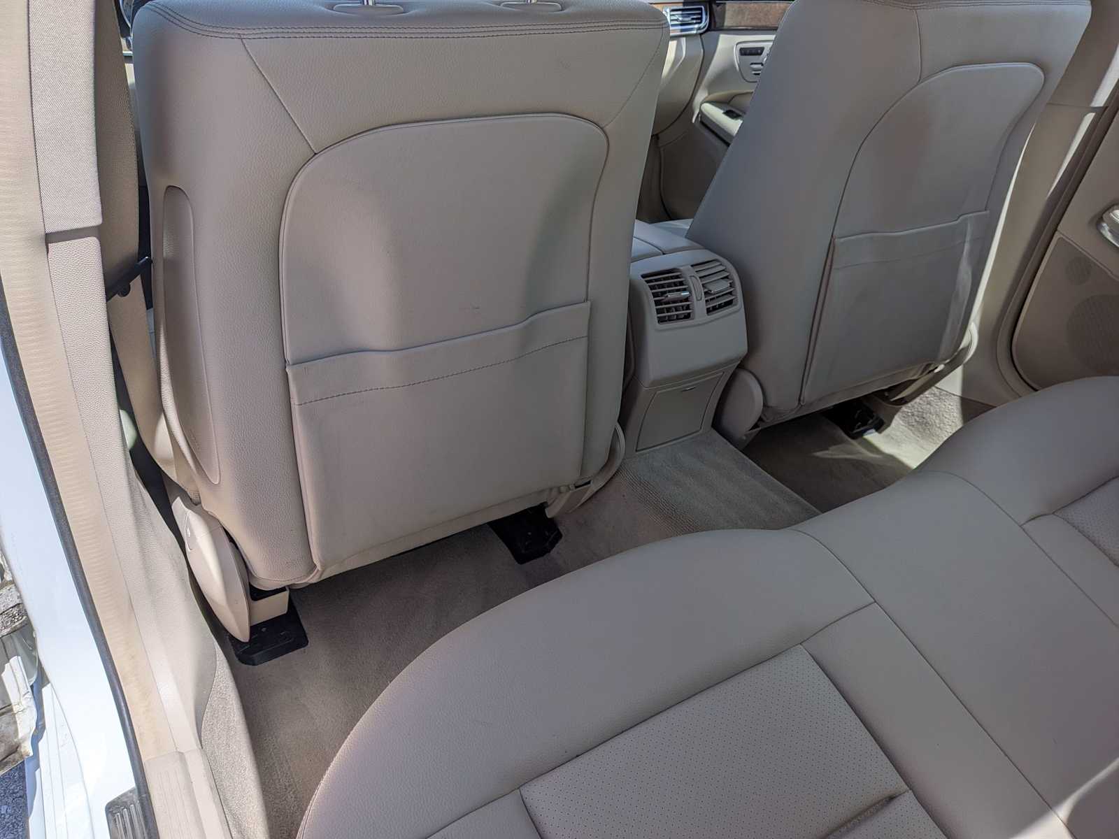 Thumbnail: 2014 Mercedes-Benz E-Class - 17