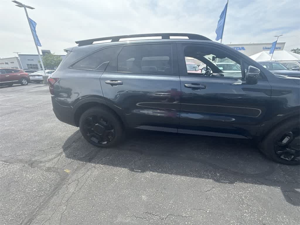 Thumbnail: 2025 Kia Sorento - 7