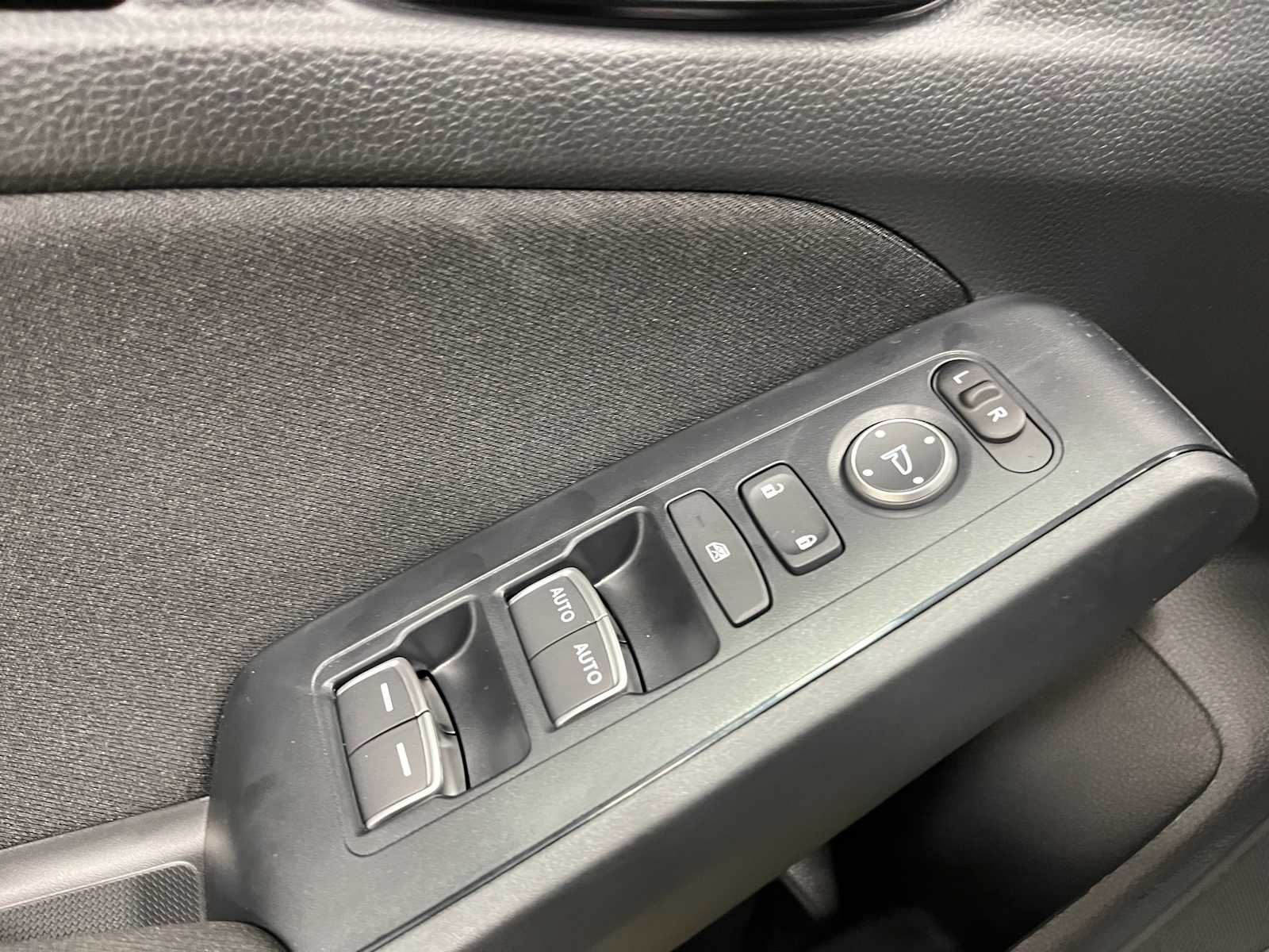 2025 Honda Civic Sport 12