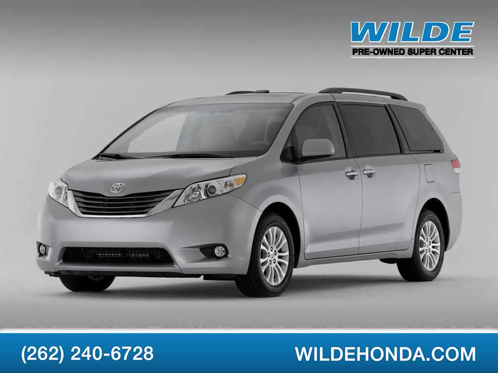 2014 Toyota Sienna XLE