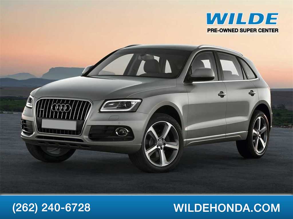 2017 Audi Q5 Premium -
                  Waukesha, WI