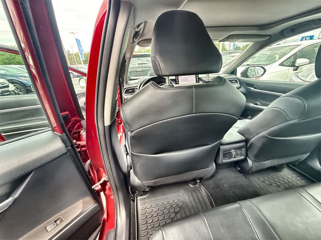 2022 Toyota Camry XLE 17