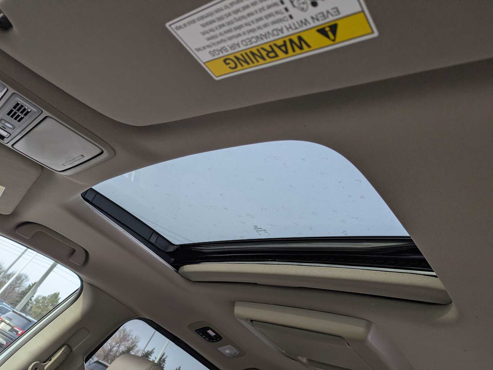 Thumbnail: 2023 Honda Odyssey - 18