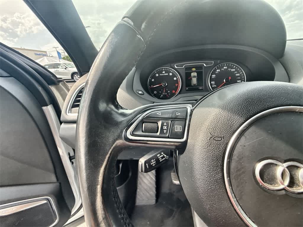 Thumbnail: 2015 Audi Q3 - 23