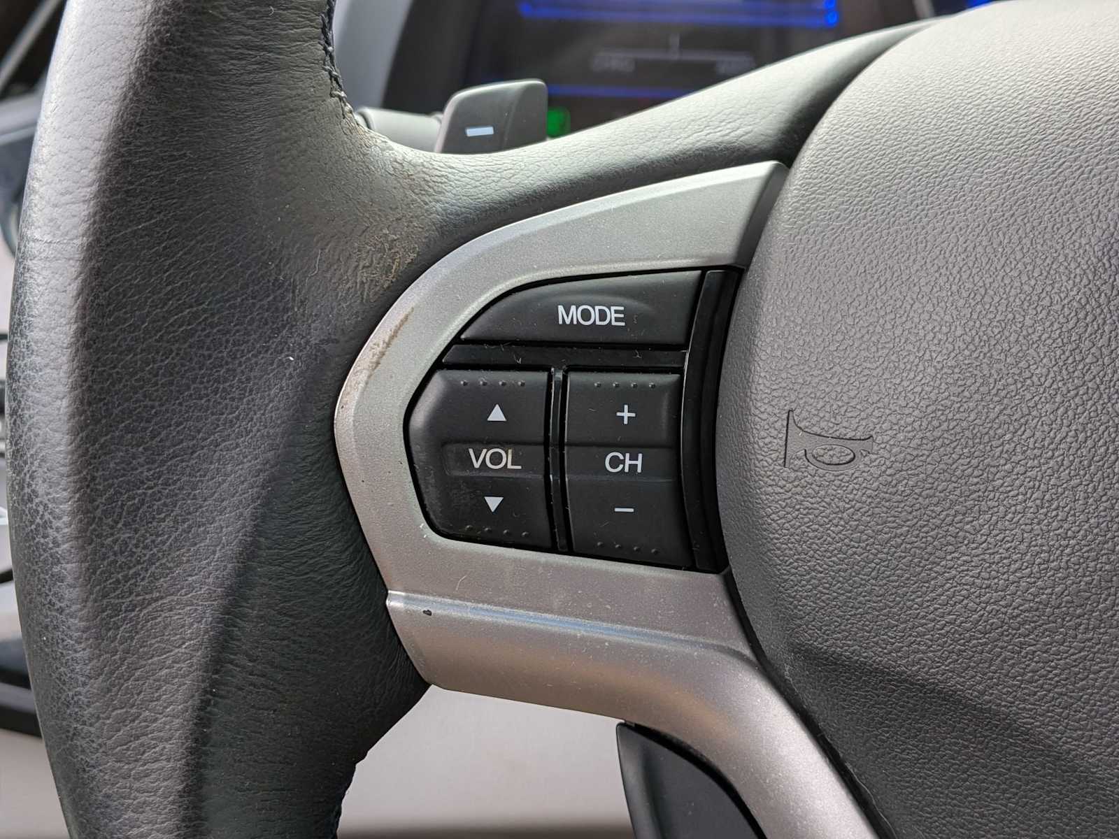 Thumbnail: 2011 Honda CR-Z - 17