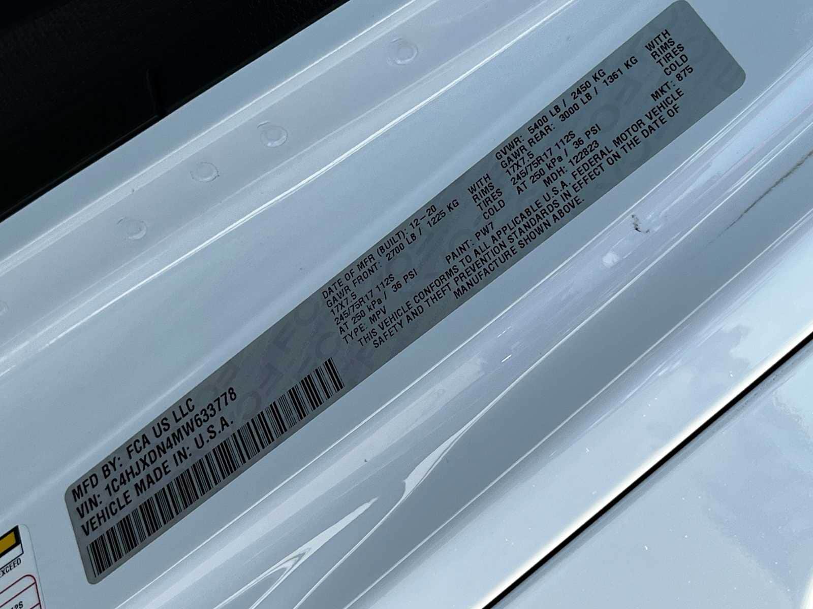 Thumbnail: 2021 Jeep Wrangler - 32