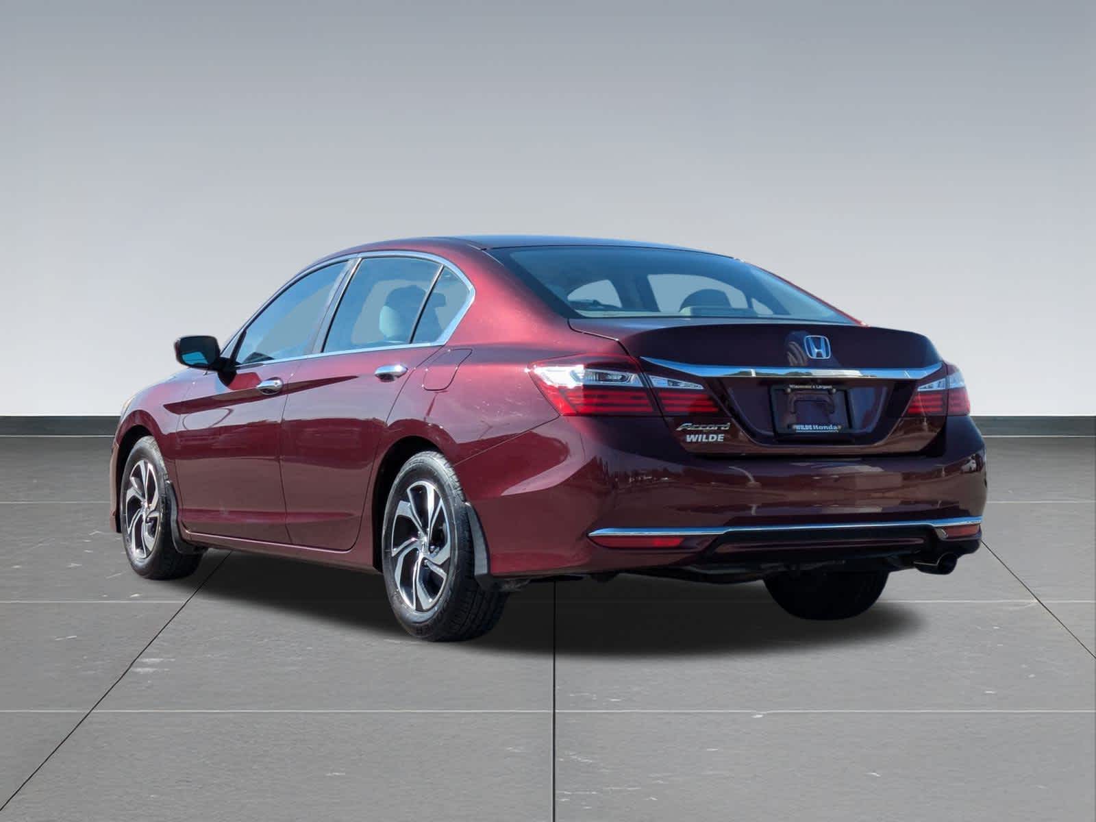 Thumbnail: 2017 Honda Accord - 4