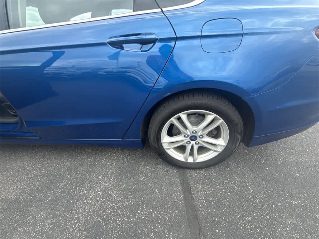 Thumbnail: 2018 Ford Fusion - 13