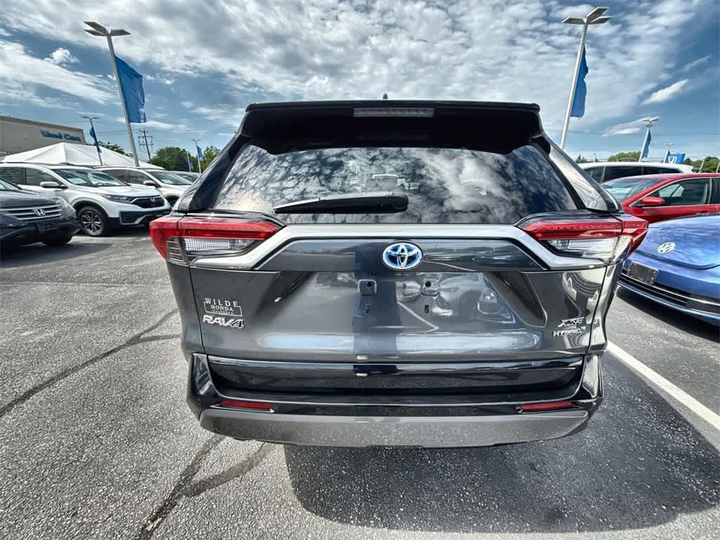 Thumbnail: 2021 Toyota RAV4 - 5