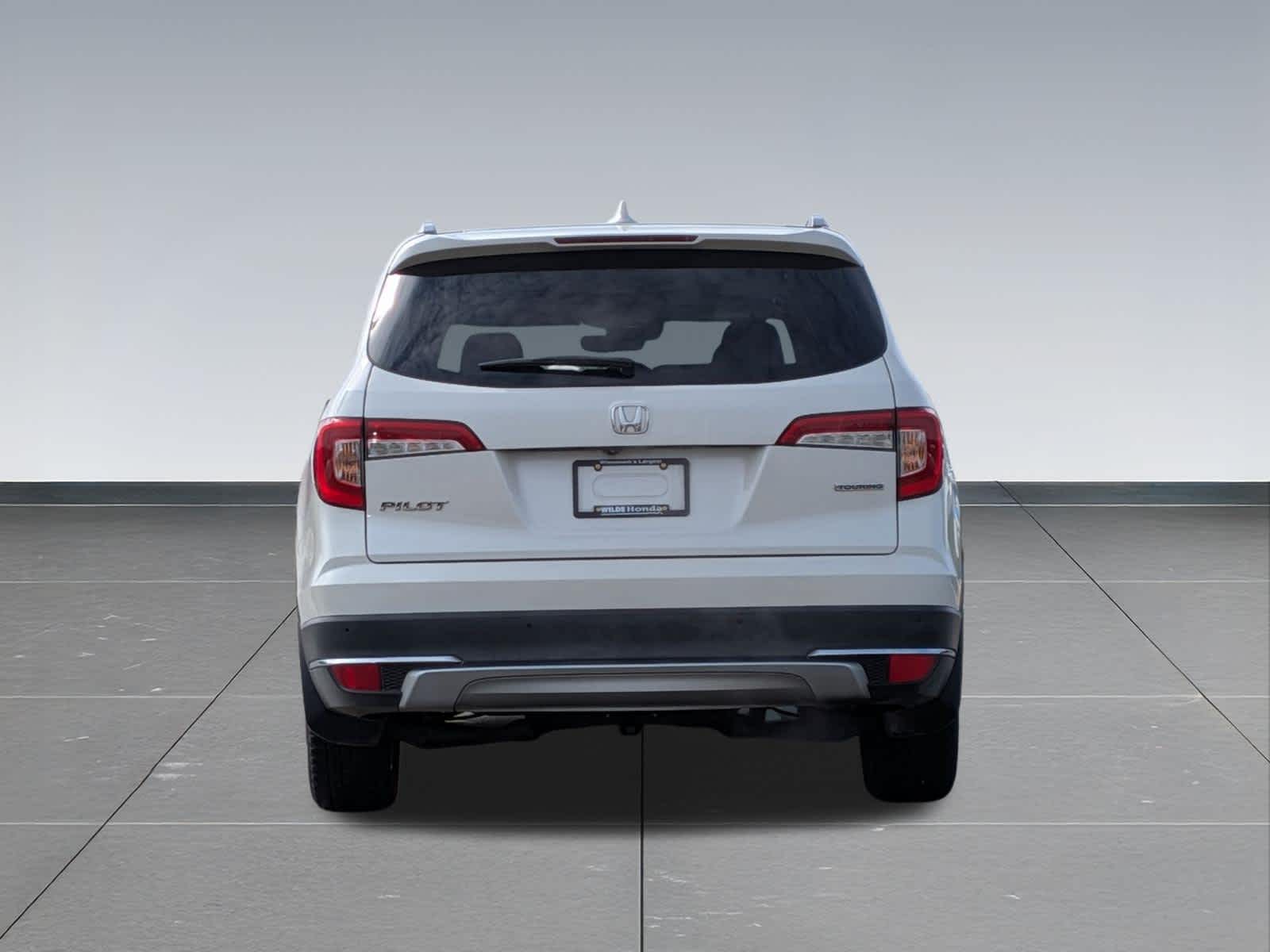 Thumbnail: 2019 Honda Pilot - 4