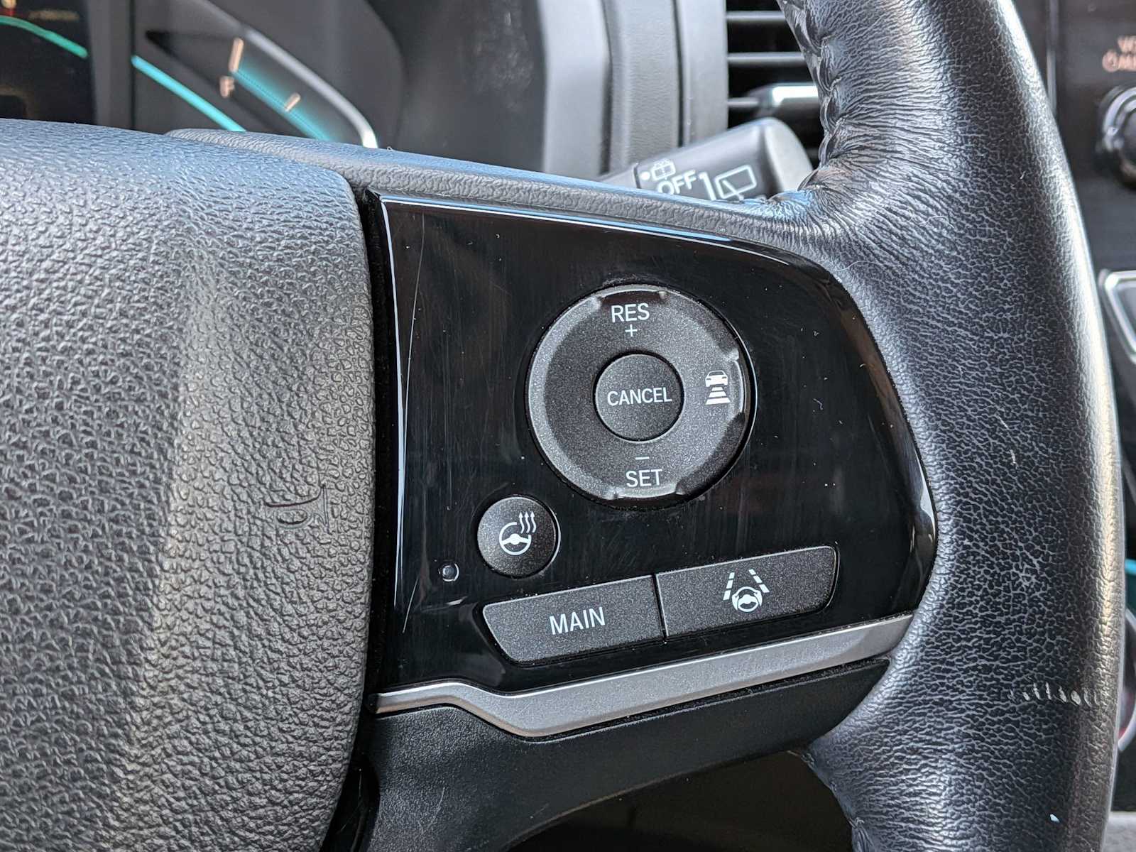 Thumbnail: 2020 Honda Odyssey - 25