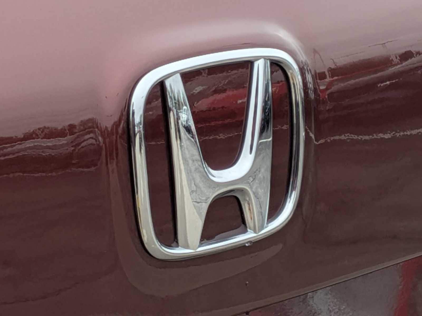 Thumbnail: 2019 Honda Pilot - 15
